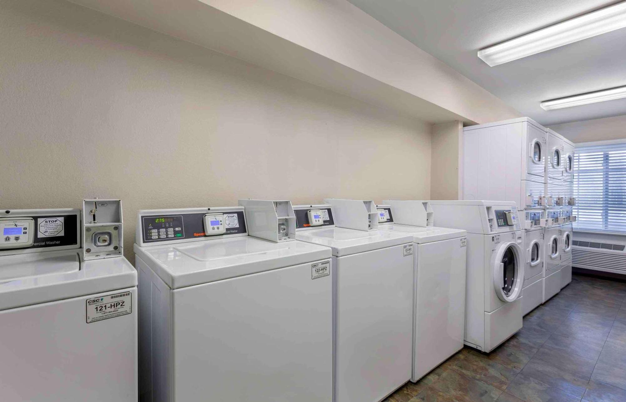 Extended Stay America Select Suites - Cleveland - Avon מראה חיצוני תמונה